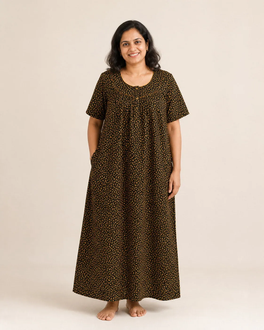 Midnight Mustard Leaf Nighty Fabric photo 3